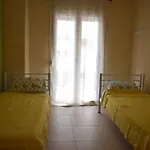 In Nea Kallikratia Apartament