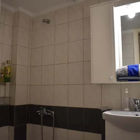 In Nea Kallikratia Apartment